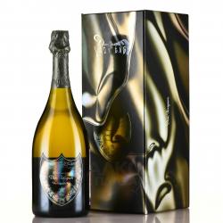 Champagne Dom Perignon Lady Gaga Vintage 2010 - вино игристое Шампань Дом Периньон Лэди Гага Винтаж 0.75 л белое экстра брют в п/у