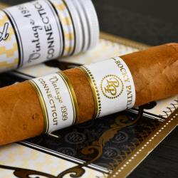 Rocky Patel Vintage 1999 Connecticut De Luxe Toro Tubos - сигары Роки Патель Винтаж 1999 Коннектикут Делюкс Торо Тубос