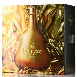 Hennessy XO gift box 2021 - коньяк Хеннесси ХО 2021 год 0.7 л в п/у золото