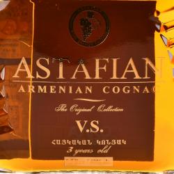 Astafian VS 3 years old - коньяк армянский Астафян ВС 3 года 0.5 л