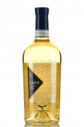 вино Лугана ДОК 0.75 л белое сухое 