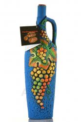 Usakhelauris Venakhebi Kindzmarauli blue-green ceramic bottle - вино Усахелаурис Венахеби Киндзмараули 0.75 л в сине-зелёной керамической бутылке