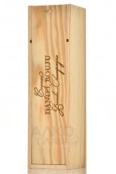 Daniel Bouju Tres Vieux in wooden box - коньяк Даниэль Бужу Тре Вье 0.7 л в д/у