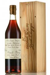 Daniel Bouju Tres Vieux in wooden box - коньяк Даниэль Бужу Тре Вье 0.7 л в д/у