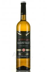 Megobari Alazani Valley White Semi Sweet - вино Мегобари Алазанская Долина 0.75 л белое полусладкое