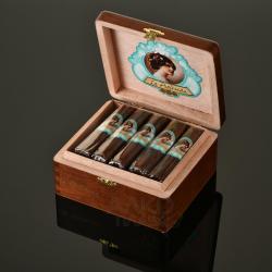 La Preferida №452 Petit Robusto - сигары Ла Преферида № 452 Петит Робусто