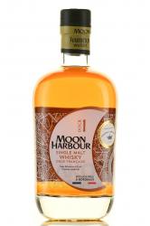 Moon Harbour Dock 1 Single Malt Chateau Rieussec - виски Мун Харбор Док 1 Сингл Молт Шато Рьесек 0.7 л в п/у