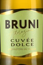 Bruni Cuvee Dolce - вино игристое Бруни Кюве Дольче 0.75 л белое сладкое