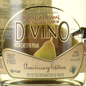 мескаль Divino The Original With Pear 0.75 л этикетка