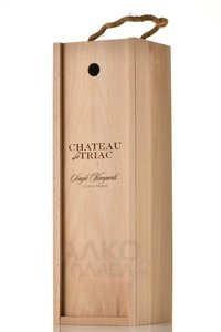 Chateau de Triac Single Vineyards Fins Bois - коньяк Шато де Триак Сингл Виньярдс Фин Буа 0.7 л