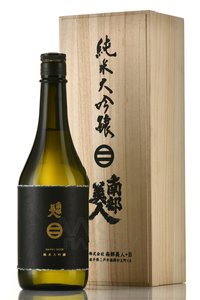 саке Nanbu Bijin Junmai Daiginjo 0.72 л в подарочной коробке