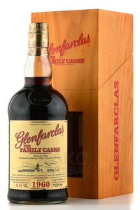 Glenfarclas Family Casks 1960 - виски Гленфарклас Фэмили Каскс 1960 года 0.7 л