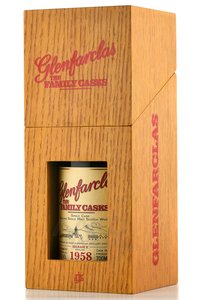 Glenfarclas Family Cask 1958 - виски Гленфарклас Фэмили Каскс 1958 года 0.7 л