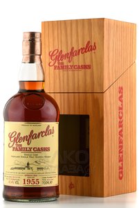 Glenfarclas Family Cask 1955 - виски Гленфарклас Фэмили Каскс 1955 года 0.7 л