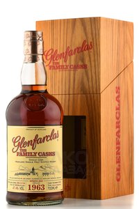 Glenfarclas Family Cask 1963 - виски Гленфарклас Фэмили Каскс 1963 года 0.7 л