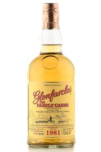 Glenfarclas Family Cask 1981 - виски Гленфарклас Фэмили Каскс 1981 года 0.7 л