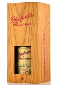 Glenfarclas Family Casks 1987 - виски Гленфарклас Фэмэли Каскс 1987 года 0.7 л