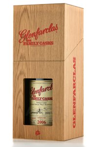 Glenfarclas Family Casks 2006 - виски Гленфарклас Фэмэли Каскс 2006 года 0.7 л