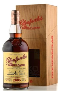 Glenfarclas Family Casks 2005 - виски Гленфарклас Фэмэли Каскс 2005 года 0.7 л