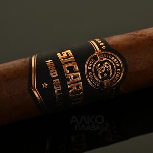 Toro Linea Maduro - сигары Торо Линеа Мадуро