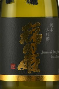 Junmai Daiginjo Inatahime 30 Genshu - саке Дзюнмай Дайгиндзё Инатахиме 30 Генсю 0.72 л в д/у