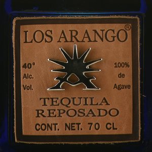 Los Arango Reposado - текила Лос Аранго Репосадо 0.7 л