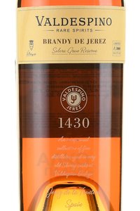 Valdespino Brandy de Jerez Solera Gran Reserva - бренди Вальдеспино Бренди Де Херес Солера Гран Резерва 0.7 л в тубе