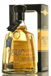 Antigua Cruz Reposado 100% Agave Azul - текила Антигуа Круз Репосадо 100% Агаве Азуль 0.75 л в п/у