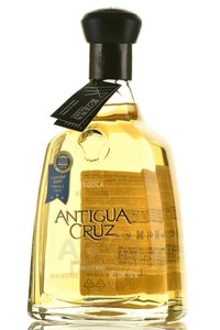 Antigua Cruz Reposado 100% Agave Azul - текила Антигуа Круз Репосадо 100% Агаве Азуль 0.75 л в п/у