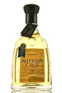 Antigua Cruz Reposado 100% Agave Azul - текила Антигуа Круз Репосадо 100% Агаве Азуль 0.75 л в п/у