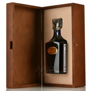 Baron de Sigognac 25 Аns d’Аge - арманьяк Барон де Сигоньяк 25 Ан д’Аж 0.7 л в д/у