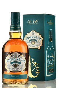 Whisky Chivas Regal Mizunara Gift Box - виски Чивас Ригал Мидзунара 0.7 л в п/у