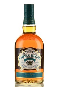 Whisky Chivas Regal Mizunara Gift Box - виски Чивас Ригал Мидзунара 0.7 л в п/у