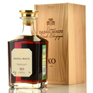 Daniel Bouju XO gift box - коньяк Даниэль Бужу 0.7 л ИКСО п/у