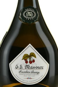 G.E. Massenez Eau de vie Framboise Sauvage - бренди Ж.Е. Массене О-Де-Ви Малина Дикая Ориджин 0.7 л в п/у