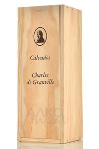 Charles de Granville Hors d’Age - кальвадос Шарль де Гранвиль Ор д’Аж 0.7 л в д/у