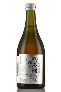 Akashi-Tai Shiraume Ginjo Umeshu - секе Акаши-Тай Ширауме Гиндзё Умэсю 0.5 л