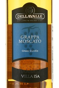 Dellavalle Villa Isa Grappa Moscato affinata in carati di rovere - граппа Деллавалле Москато Вилла Иза 0.7 л