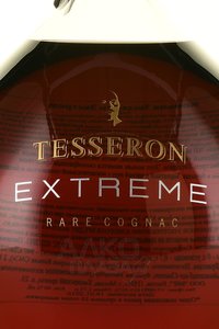 Tesseron Extreme gift box - коньяк Тессерон Экстрем выдержанный более IV поколений 1.75 л в п/у