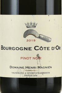 Henri Magnien Bourgogne Cote d’Or Pinot Noir - вино Анри Маньян Бургонь Кот д’Ор Пино Нуар 0.75 л красное сухое