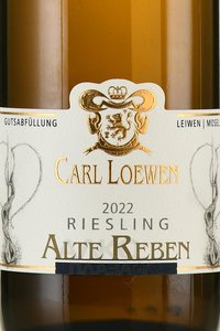Riesling Alte Reben Carl Loewen - вино Рислинг Алте Ребен Карл Лёвен 2022 год 0.75 л белое полусухое