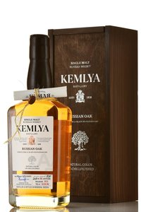 Kemlya Russian Oak - виски Кемля Рашен Оук 0.7 л в д/у