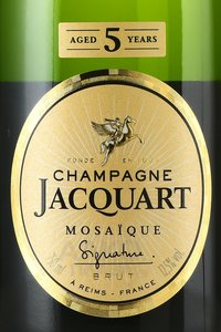 Jacquart Brut Mosaique Signature - шампанское Жакарт Брют Мозаик Сигнятюр 2015 год 0.75 л белое брют