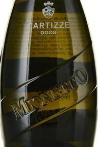 Mionetto Cartizze Valdobbiadene Superiore - вино игристое Мионетто Картицце Валдоббиадене Супериоре 0.75 л белое полусухое