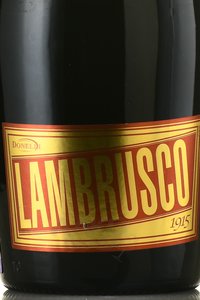 Donelli Lambrusco 1915 - игристое вино Ламбруско Донелли 1915 0.75 л